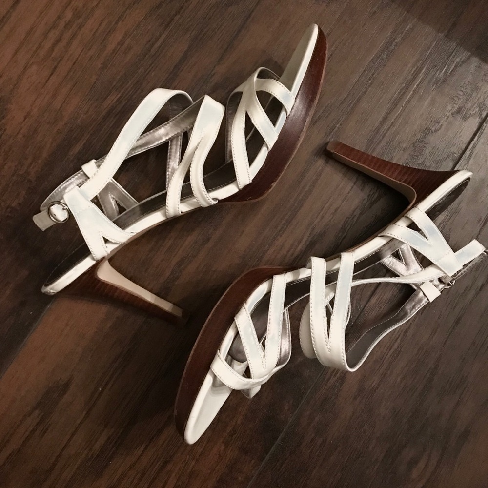 Price DROP ⬇️ Marc Fisher Heel Sandals - Picture 5 of 7